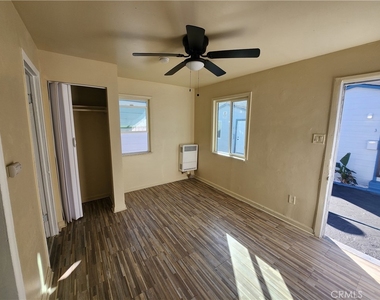 3717 W Imperial - Photo Thumbnail 2