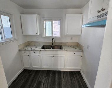 3713 W Imperial - Photo Thumbnail 1