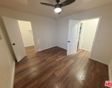 6607 N Figueroa Street - Photo Thumbnail 18