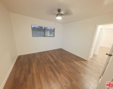 6607 N Figueroa Street - Photo Thumbnail 13