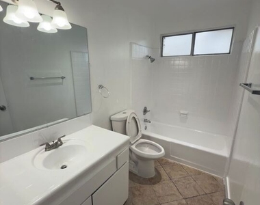12634 Kalnor Avenue - Photo Thumbnail 11