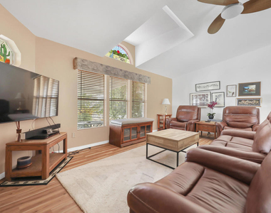 60781 Painted Hills Road - Photo Thumbnail 14