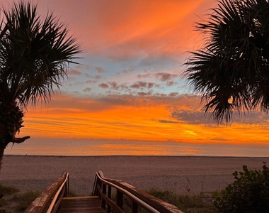 400 Ocean Trail Way - Photo Thumbnail 2