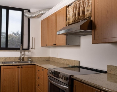 400 Ocean Trail Way - Photo Thumbnail 17