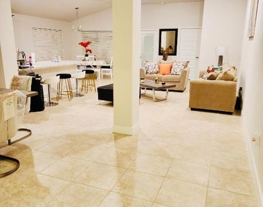 640 Tanaro Lane - Photo Thumbnail 4
