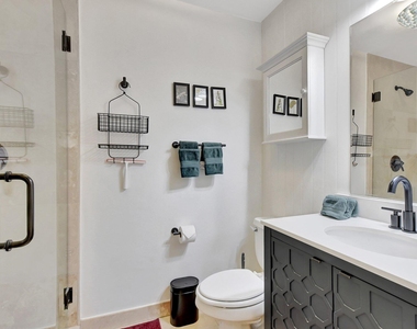 801 Sw 5th Street - Photo Thumbnail 24