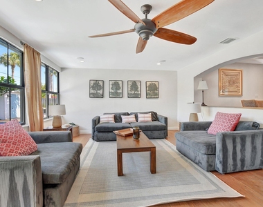 801 Sw 5th Street - Photo Thumbnail 16