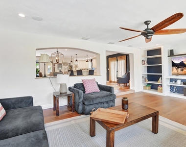 801 Sw 5th Street - Photo Thumbnail 17