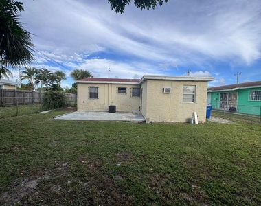 3309 Avenue S - Photo Thumbnail 14