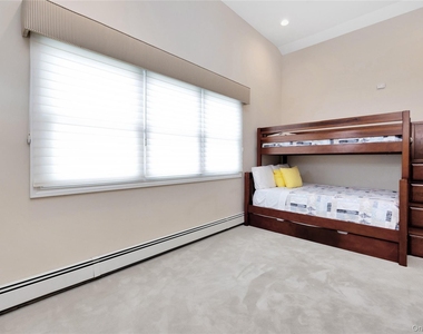 36 Prescott - Photo Thumbnail 13