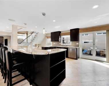 36 Prescott - Photo Thumbnail 6