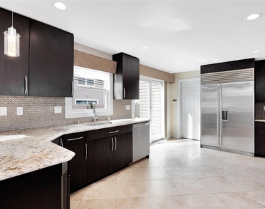 36 Prescott - Photo Thumbnail 22