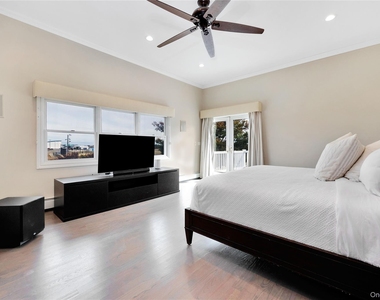 36 Prescott - Photo Thumbnail 5