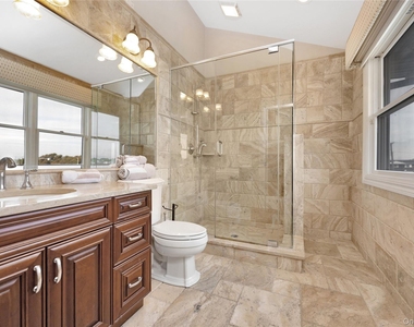 36 Prescott - Photo Thumbnail 9