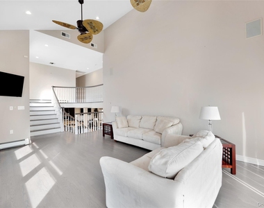 36 Prescott - Photo Thumbnail 19