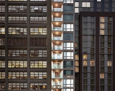 143 W 30th Street - Photo Thumbnail 10