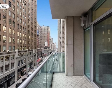 143 W 30th Street - Photo Thumbnail 8