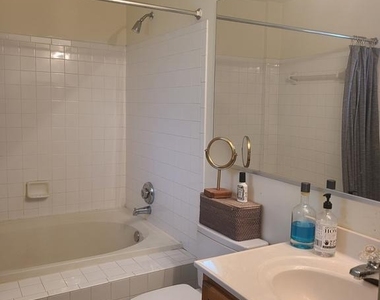 6602 Lake Park Drive - Photo Thumbnail 31
