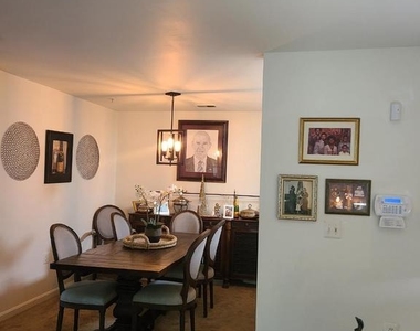 6602 Lake Park Drive - Photo Thumbnail 26