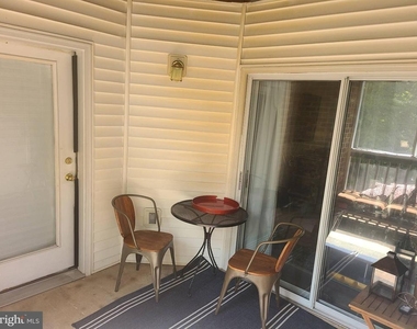 6602 Lake Park Drive - Photo Thumbnail 18