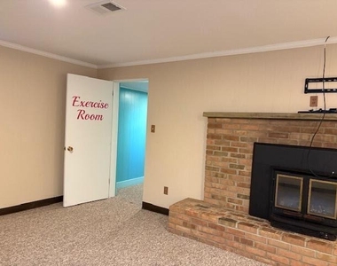 815 Hewett Drive - Photo Thumbnail 17