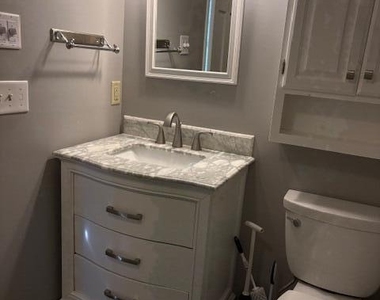 815 Hewett Drive - Photo Thumbnail 15