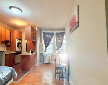 6645 Georgia Avenue Nw - Photo Thumbnail 4