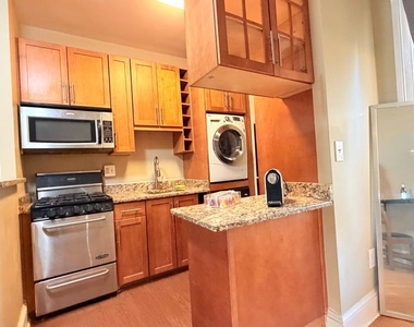 6645 Georgia Avenue Nw - Photo Thumbnail 5