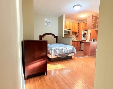 6645 Georgia Avenue Nw - Photo Thumbnail 3