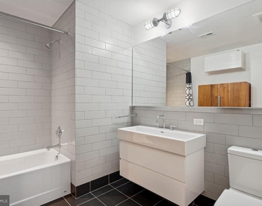 2030 8th Street Nw - Photo Thumbnail 10