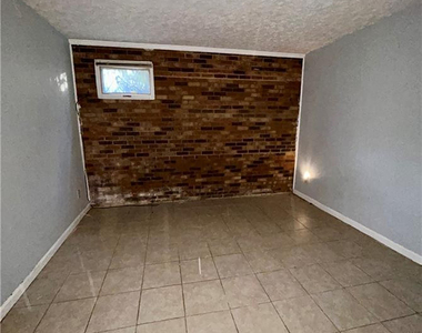 6320 Marykirk Drive - Photo Thumbnail 8