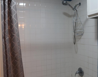 2210 Pearl St - Photo Thumbnail 10