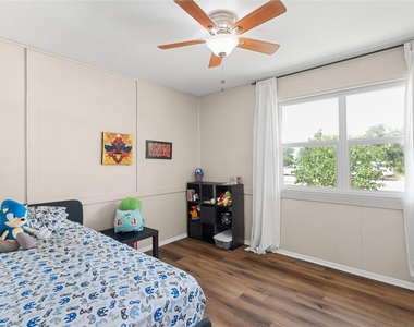 617 Johnson St - Photo Thumbnail 14