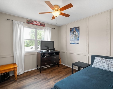 617 Johnson St - Photo Thumbnail 13