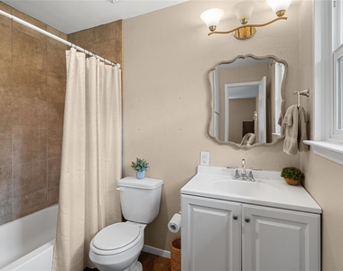 617 Johnson St - Photo Thumbnail 18