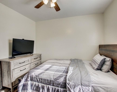 1208 S 19th St - Photo Thumbnail 14
