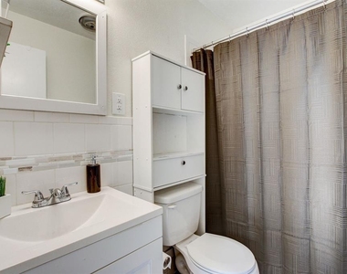 1208 S 19th St - Photo Thumbnail 17