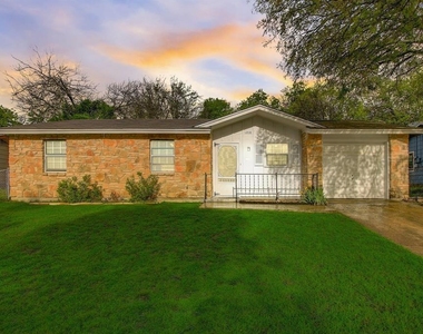 1208 S 19th St - Photo Thumbnail 1