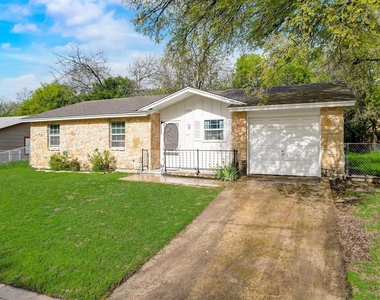 1208 S 19th St - Photo Thumbnail 5