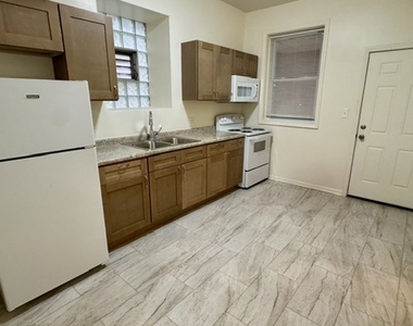6212 S Bishop Street - Photo Thumbnail 14