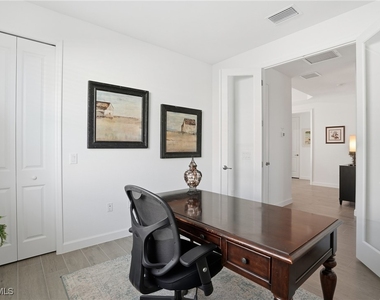 44481 Mesquite Lane - Photo Thumbnail 16