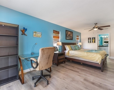 4516 Sw 21st Place - Photo Thumbnail 35