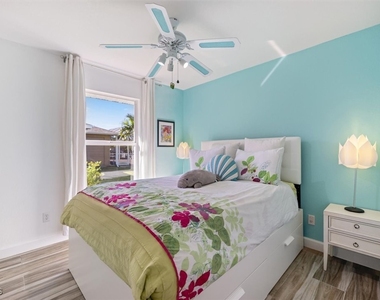 4516 Sw 21st Place - Photo Thumbnail 40