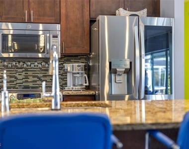 4516 Sw 21st Place - Photo Thumbnail 20