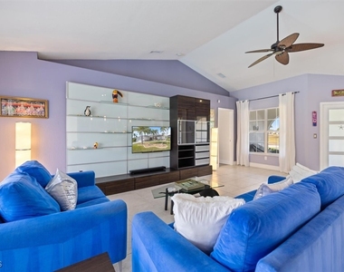 4516 Sw 21st Place - Photo Thumbnail 22