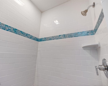 4516 Sw 21st Place - Photo Thumbnail 38
