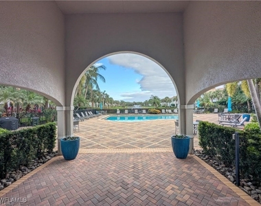 12839 Carrington Circle - Photo Thumbnail 17