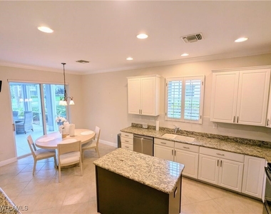 12839 Carrington Circle - Photo Thumbnail 5