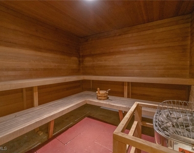 9590 Trevi Court - Photo Thumbnail 30