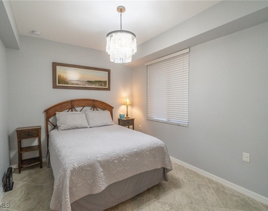 9590 Trevi Court - Photo Thumbnail 15